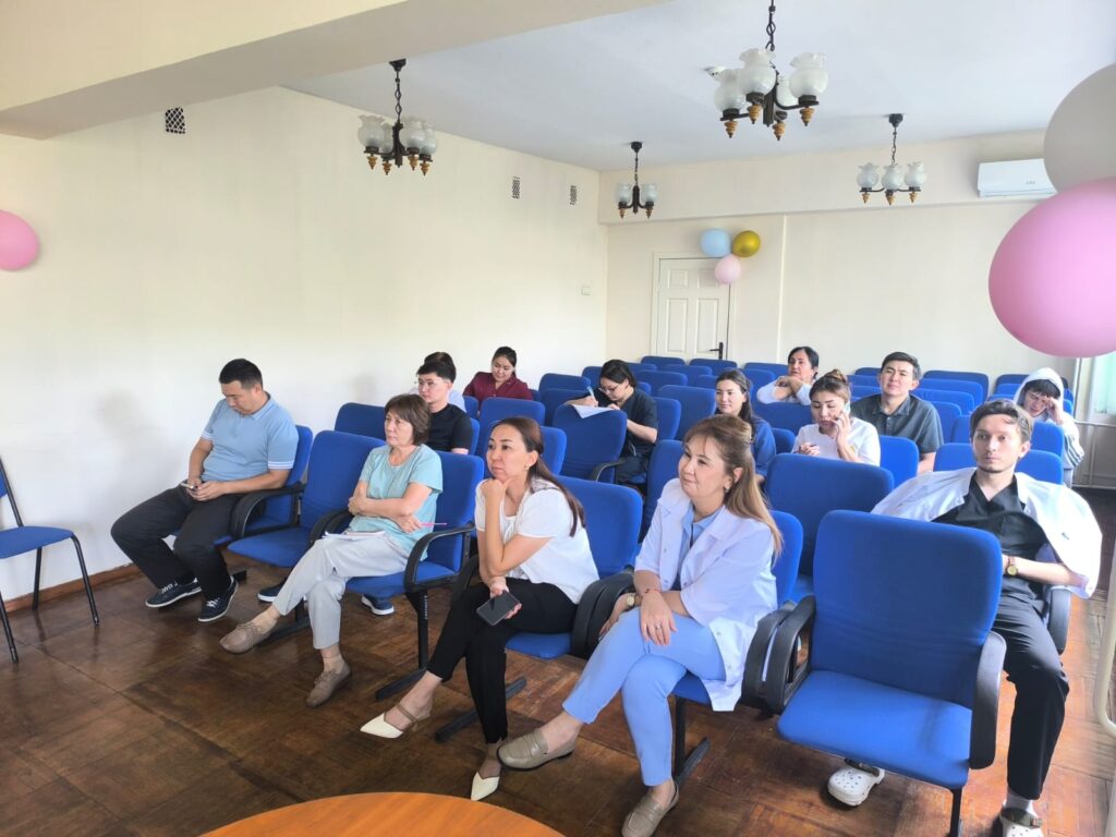 Семинар для работников по разъяснению законодательства в области противодействия коррупции